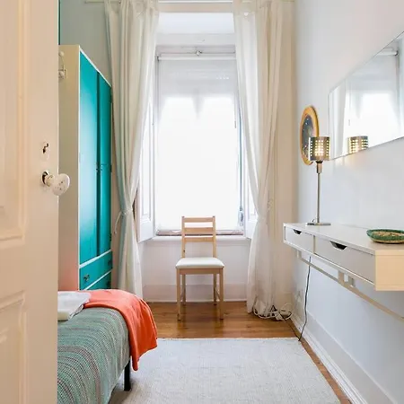 Principe Real Cool And Artistic 3 Bedrooms Flat! Lisboa