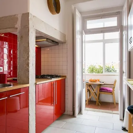 Principe Real Cool And Artistic 3 Bedrooms Flat! Lägenhet *