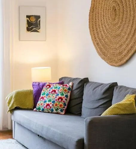 Principe Real Cool And Artistic 3 Bedrooms Flat! * Lisboa